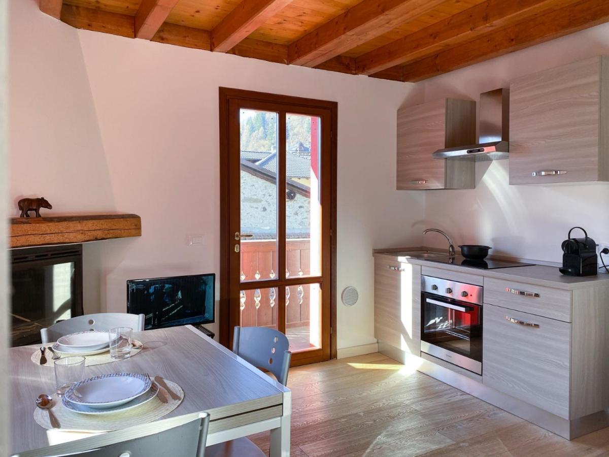 Appartement Mansarda Corno D'Aola à Ponte Di Legno Extérieur photo