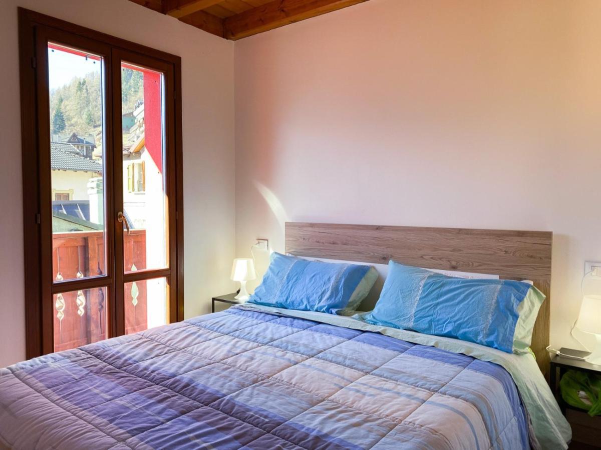 Appartement Mansarda Corno D'Aola à Ponte Di Legno Extérieur photo