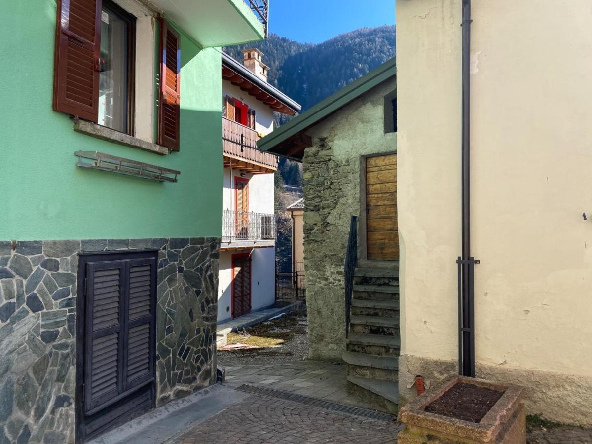 Appartement Mansarda Corno D'Aola à Ponte Di Legno Extérieur photo