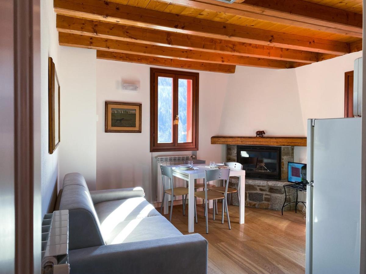 Appartement Mansarda Corno D'Aola à Ponte Di Legno Extérieur photo